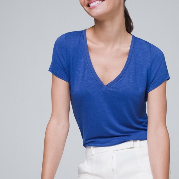 White House Black Market Tops - WHITE HOUSE BLACK MARKET V-NECK EVERYDAY TEE NWT